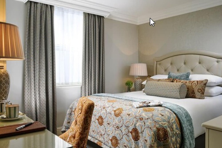 Room 4 of 97
