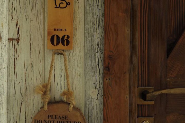 Room 92 of 172