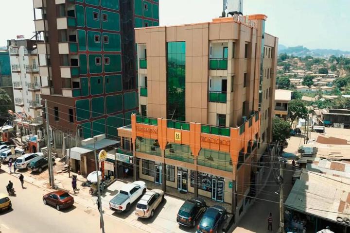 Hotel 1 of 23