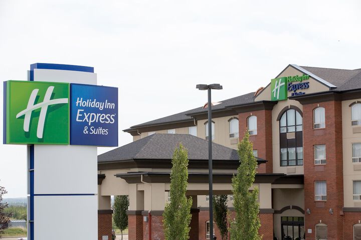 Property Grounds 71 of 107