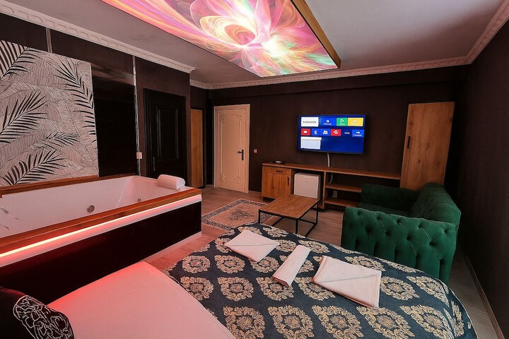 Room 56 of 71