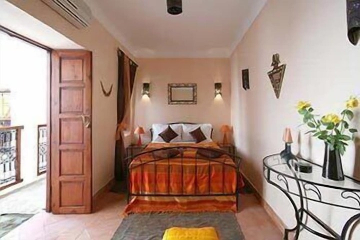 Room 14 of 41