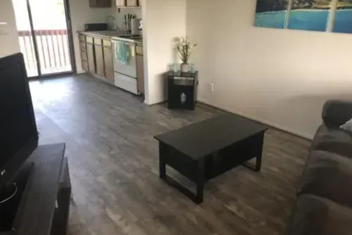 Room 2 of 8