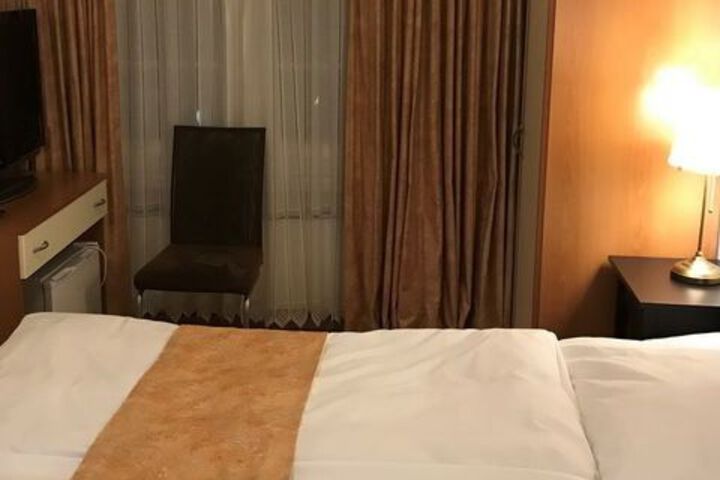 Room 40 of 60