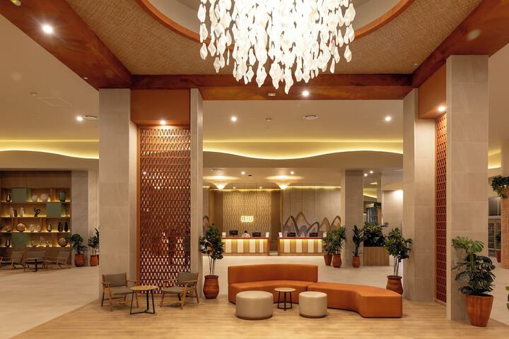 Hotel Interior 4 of 223