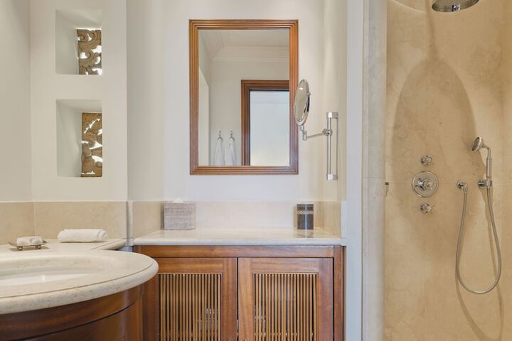 Bathroom Interior Photo