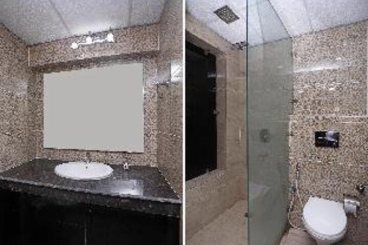 Room 2 of 4
