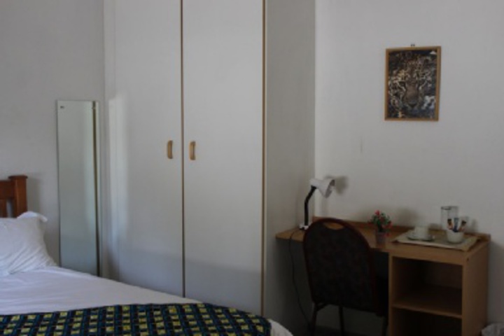 Room 251 of 288