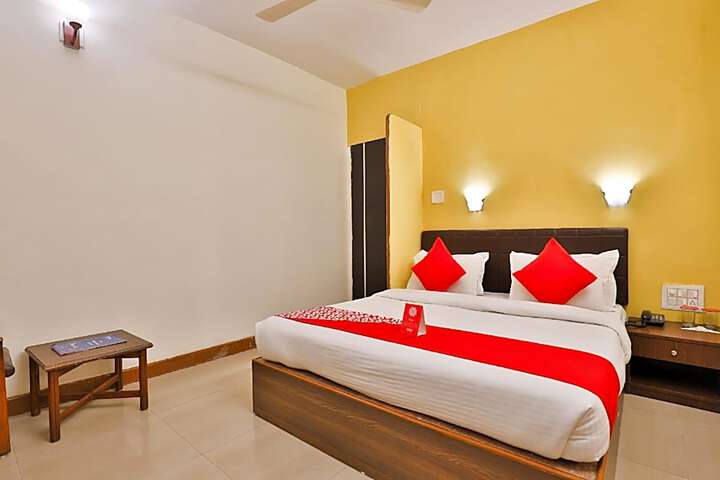 Hotel O Utsav