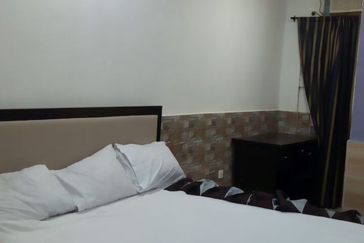 Room 20 of 42
