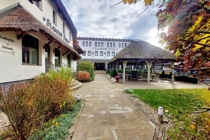 Hotel Slamený Dom & SPA
