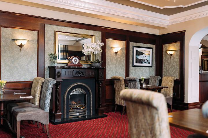 Dining Photos