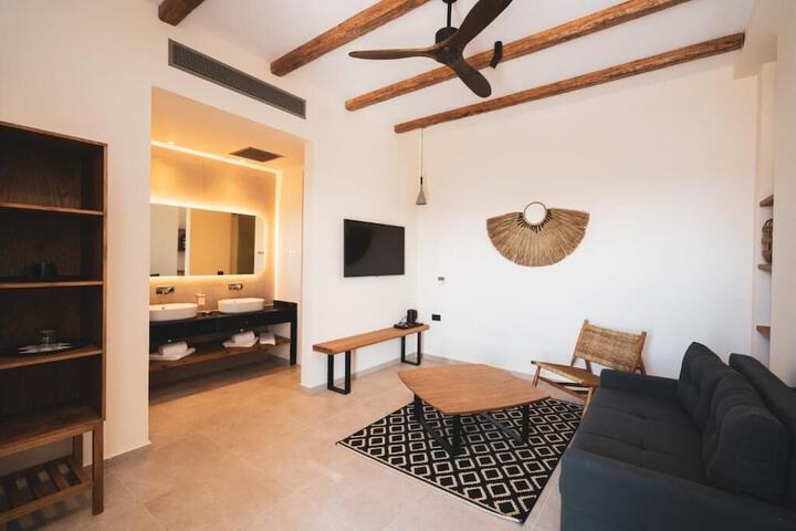 Room 20 of 57
