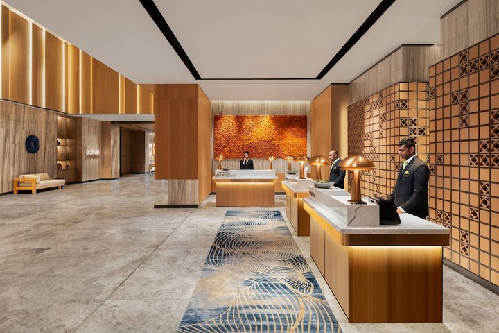 Hotel Interior 7 of 95