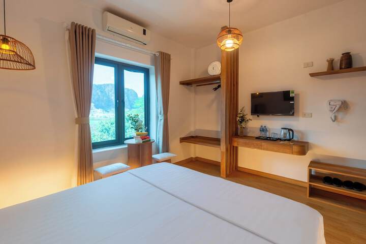 Room 11 of 62