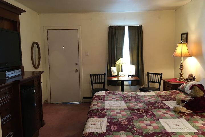 Room 36 of 90