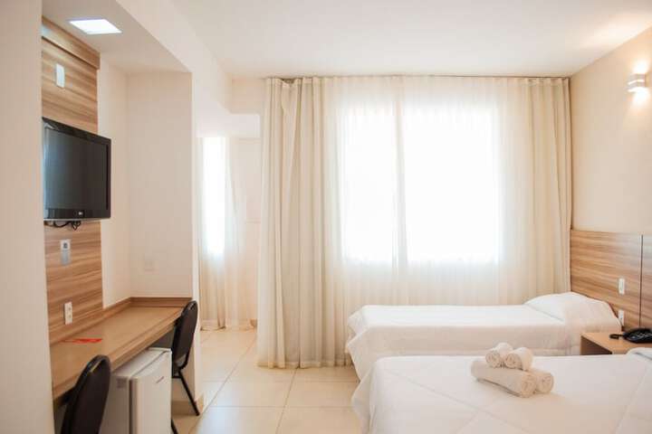 Room 14 of 145