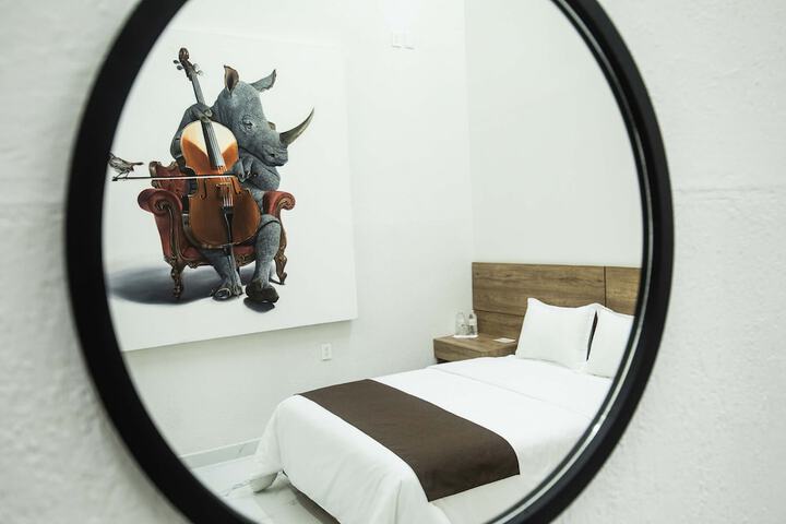 Room 10 of 23