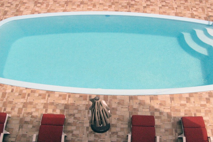 Pools & Facilities