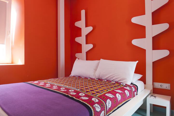 Room 10 of 50