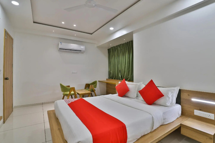 Room 3 of 14