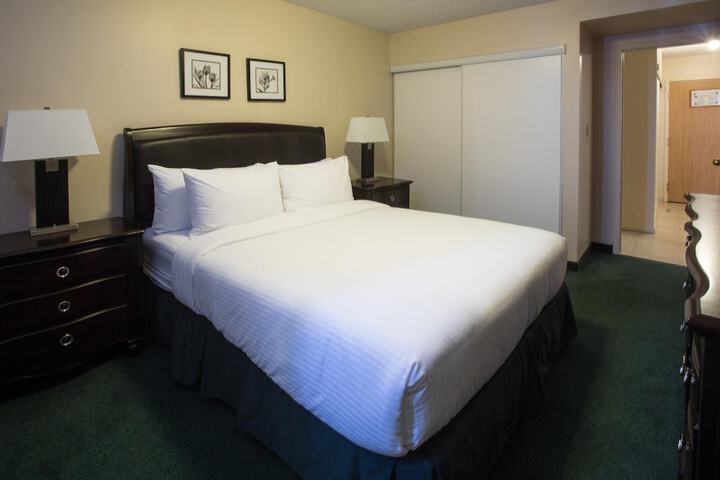 Room 14 of 36