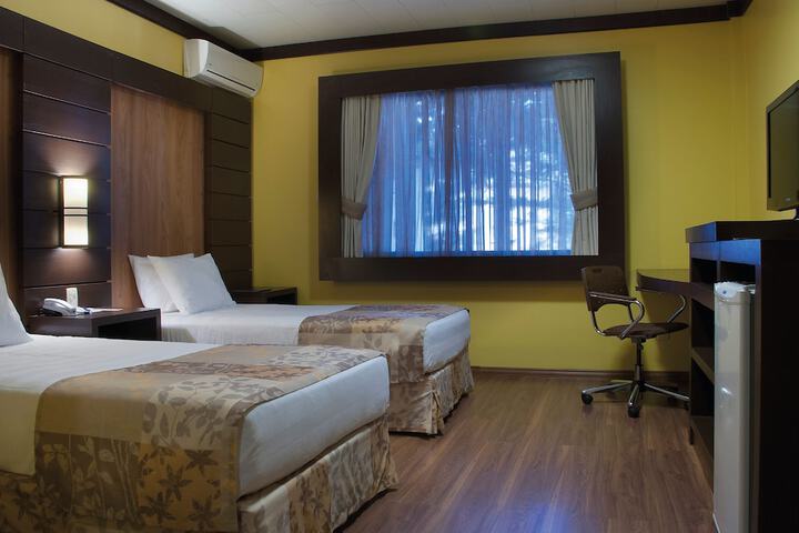Room 21 of 71
