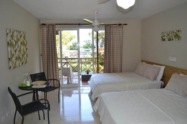 Room 16 of 48