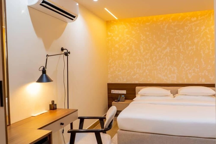 Room 21 of 45