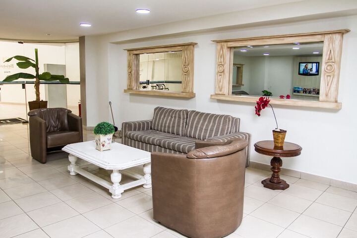 Guest Lobby