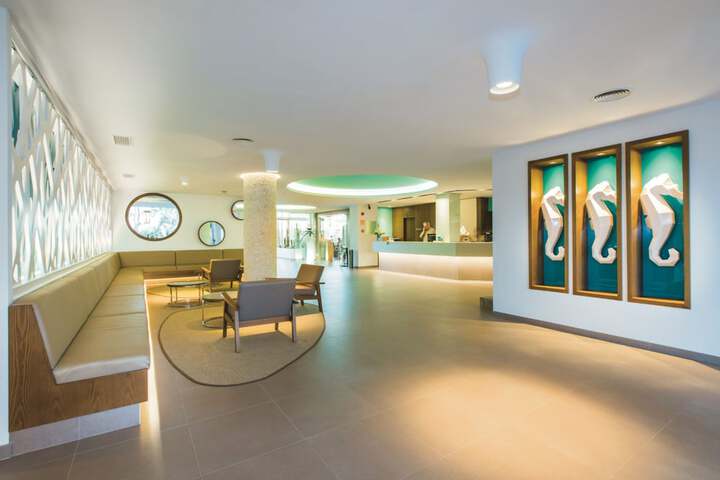 Lobby Photos
