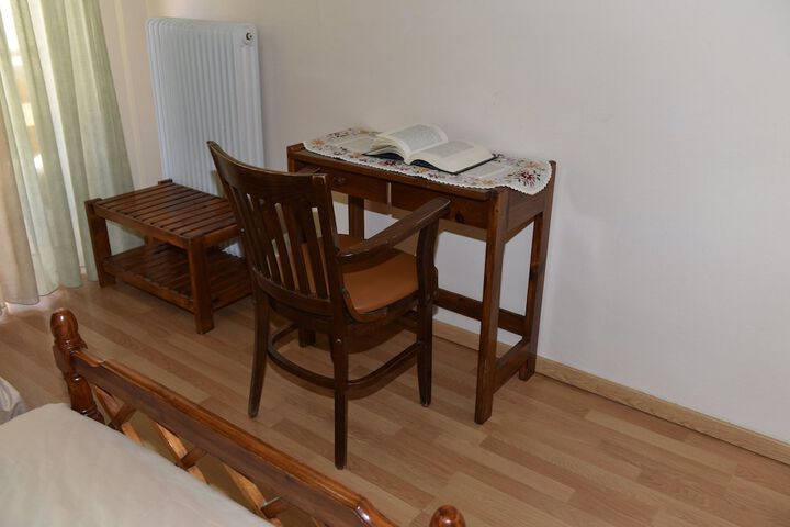 Room 17 of 52