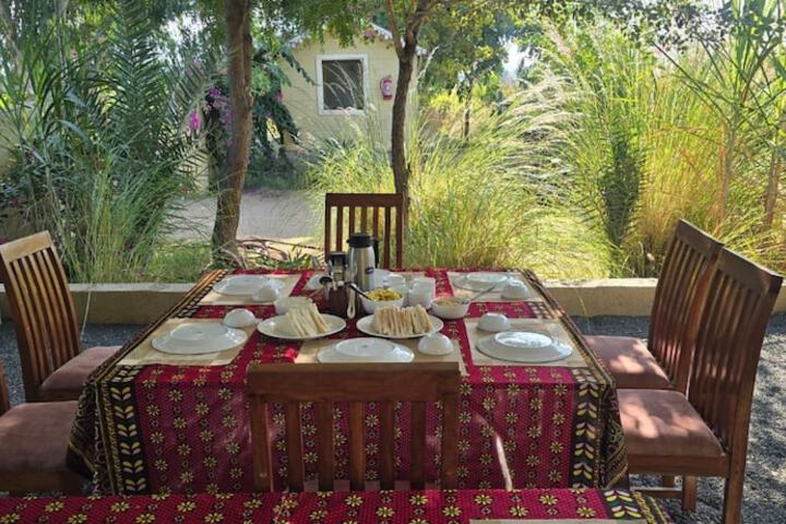 Breakfast/Coffee Service 58 of 70