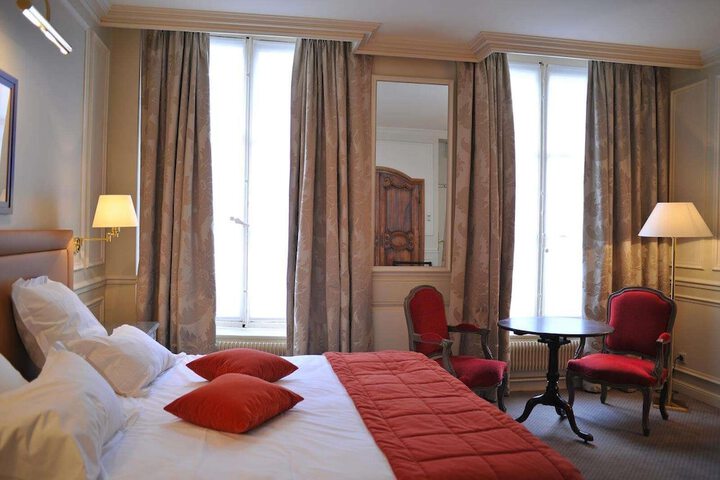Room 41 of 80