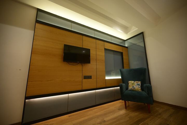 Room 9 of 54