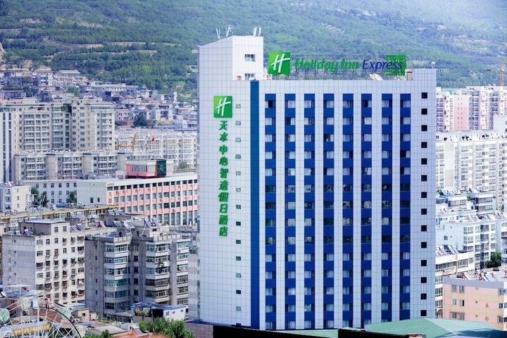 Hotel 50 of 54
