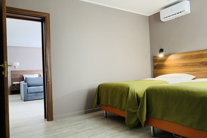 Room 26 of 52
