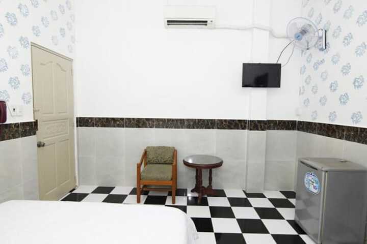 Room 20 of 51