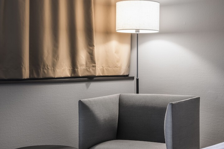 Room 53 of 95