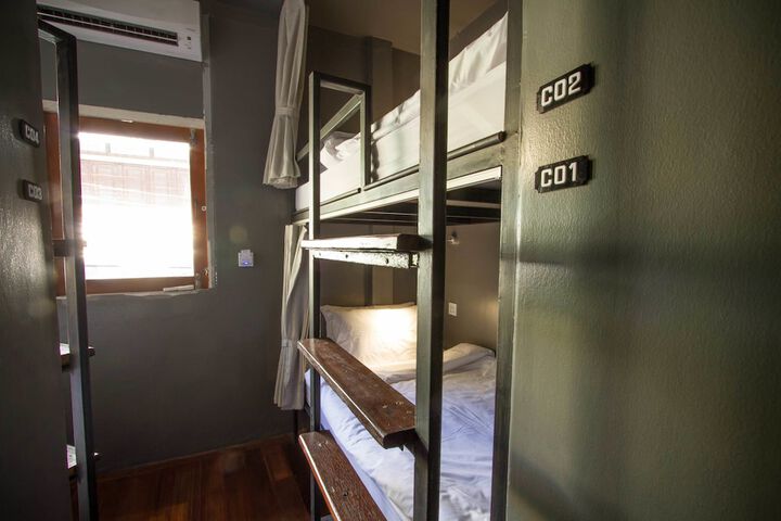 Room 19 of 60