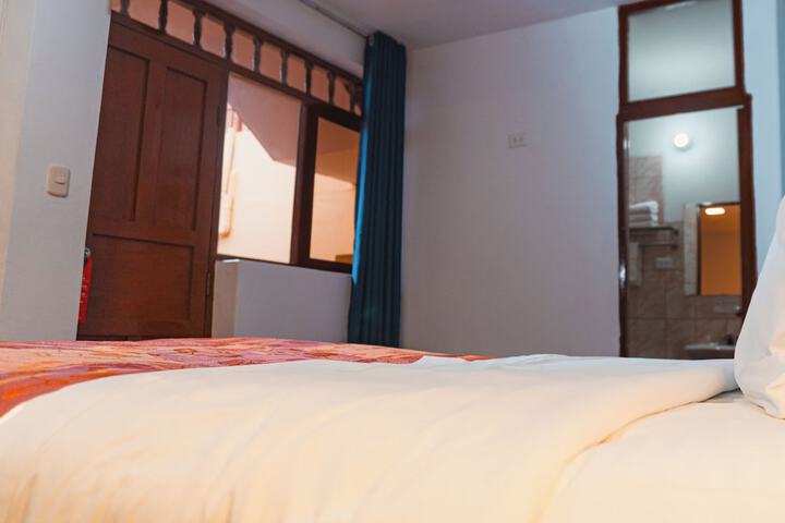 Room 49 of 86