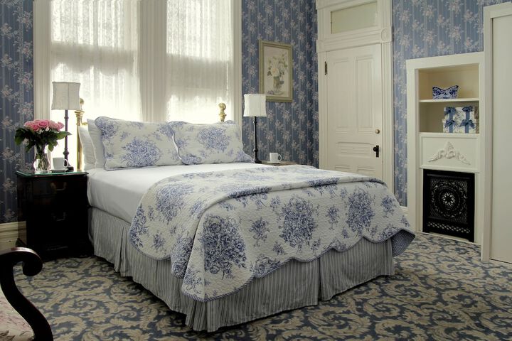 Room 22 of 66