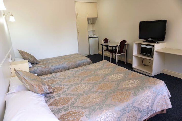 Room 12 of 78