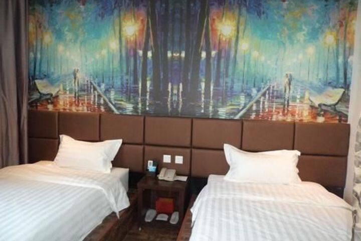 Room 3 of 29