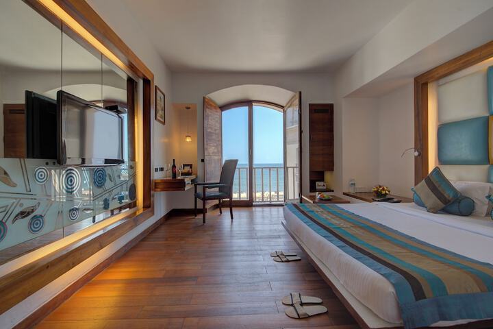 Room 16 of 70