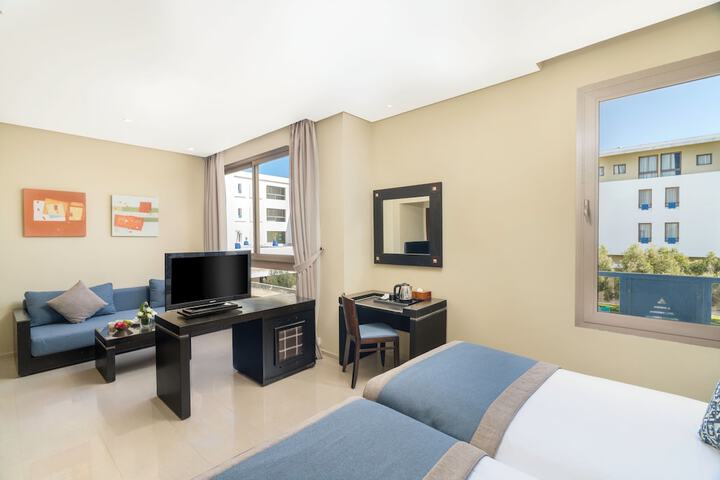 Room 31 of 111