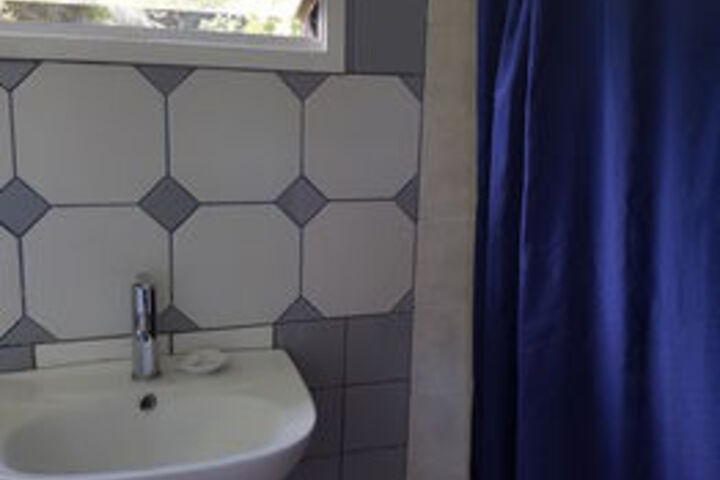 Room 3 of 20