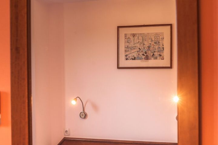 Room 26 of 81