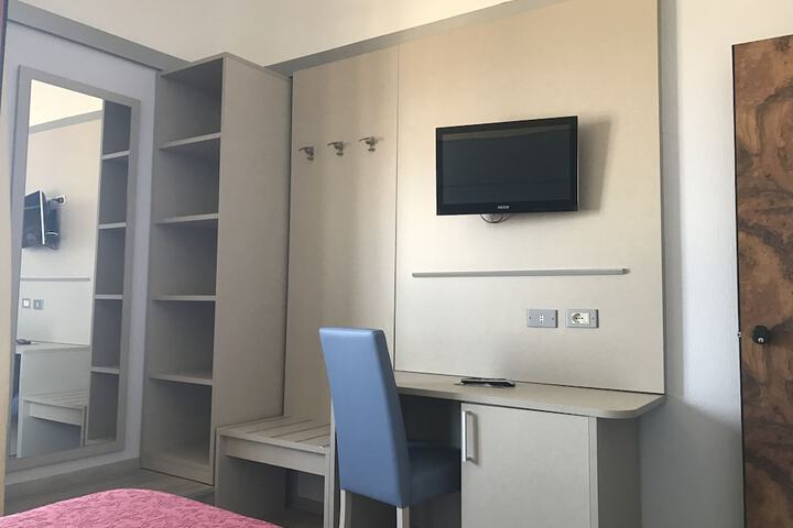 Room 29 of 41