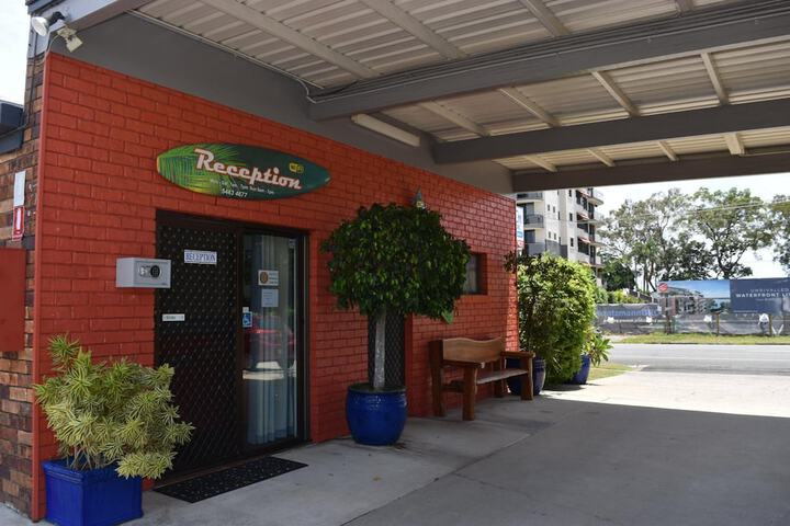 Hotel Entry